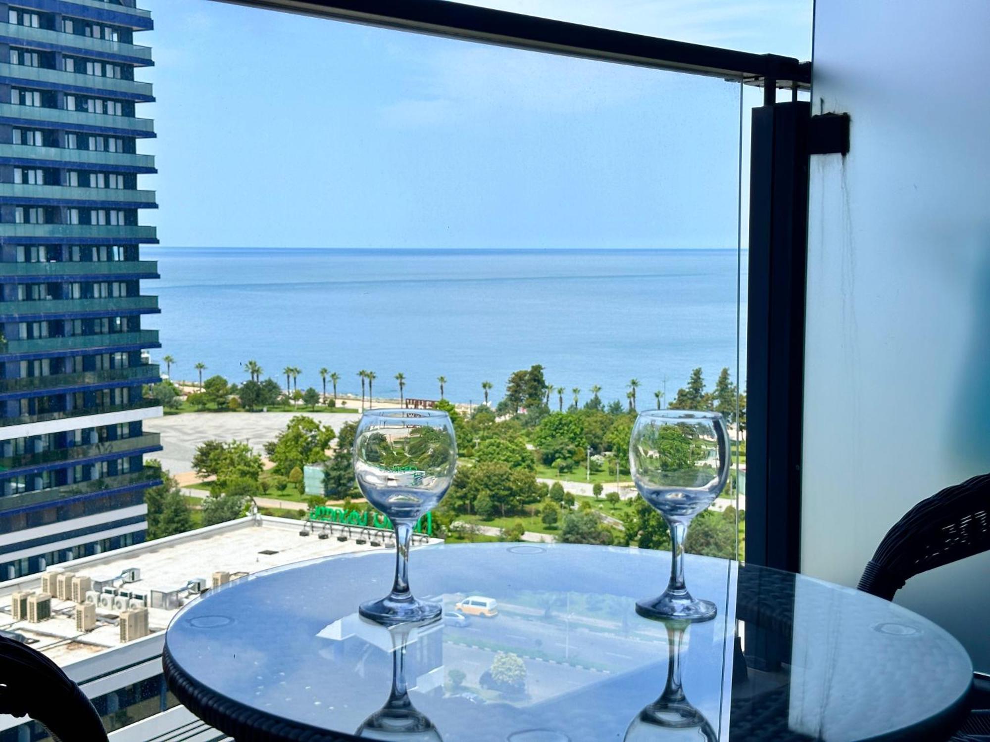 Batumi Boulevard Resort Dış mekan fotoğraf